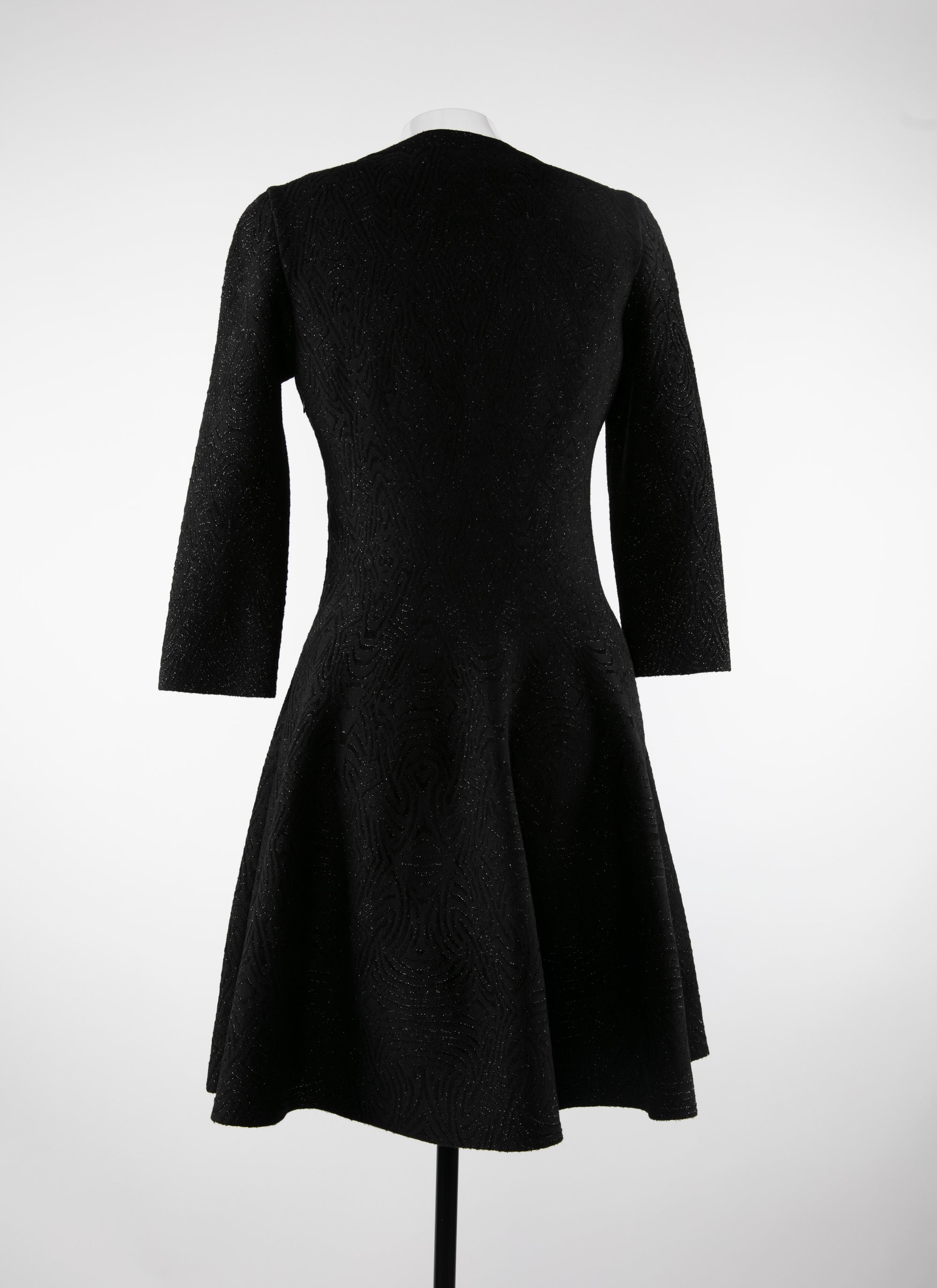 Short flared dress with round neck and 3/4 sleeves - Black Gloss