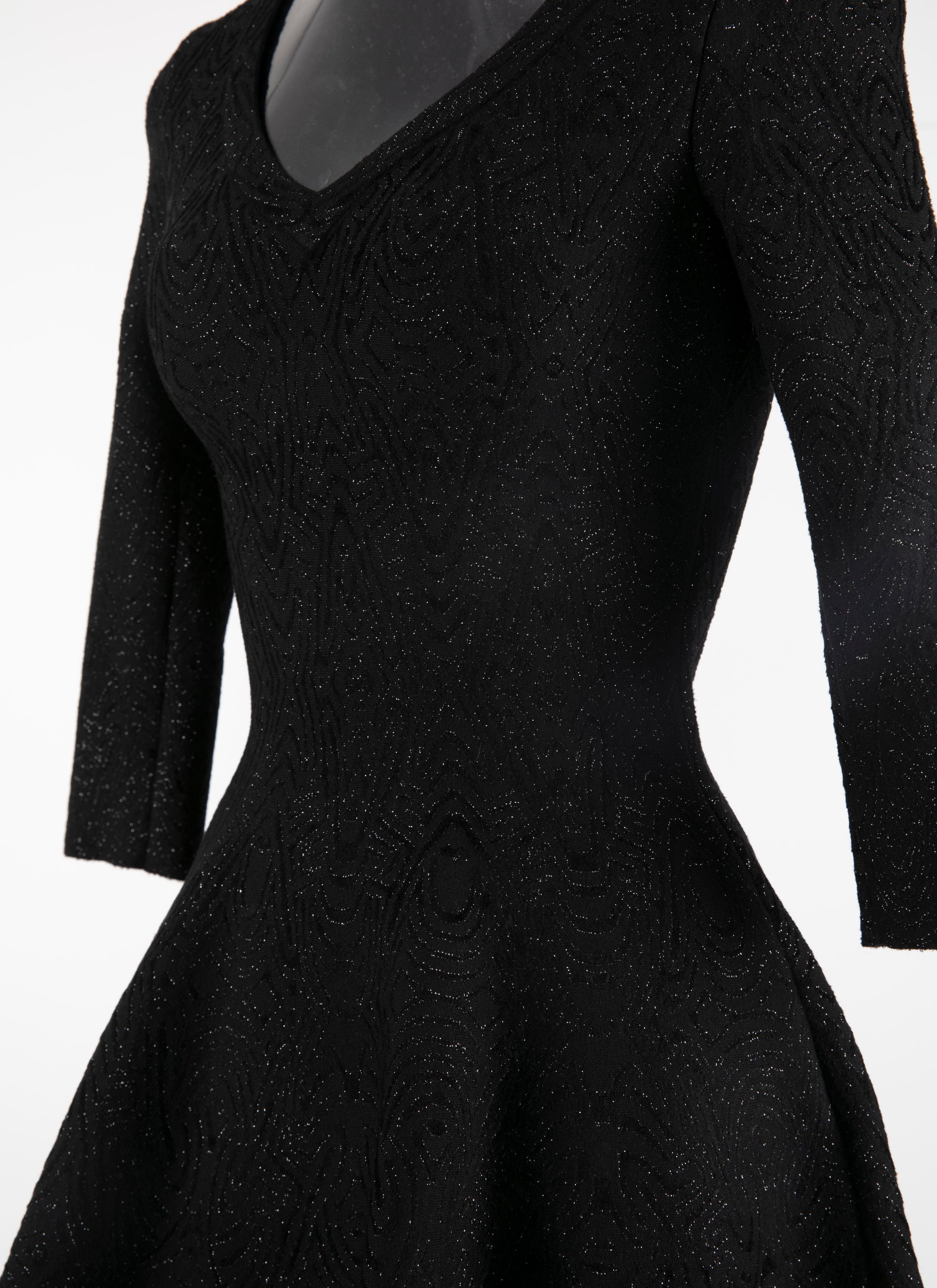 Short flared dress with round neck and 3/4 sleeves - Black Gloss