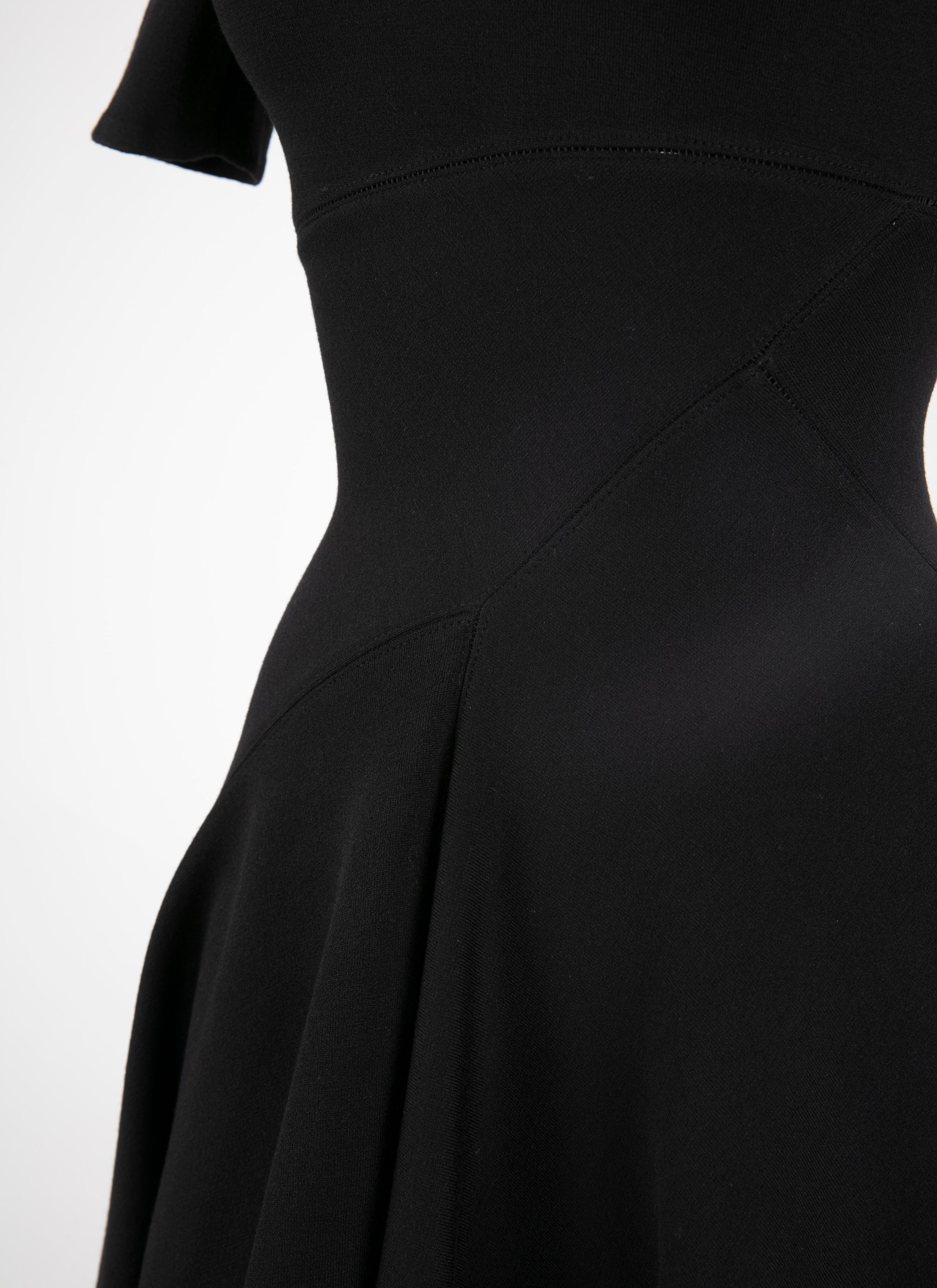 Short-sleeved round-neck flared maxi dress in wool - Black intense