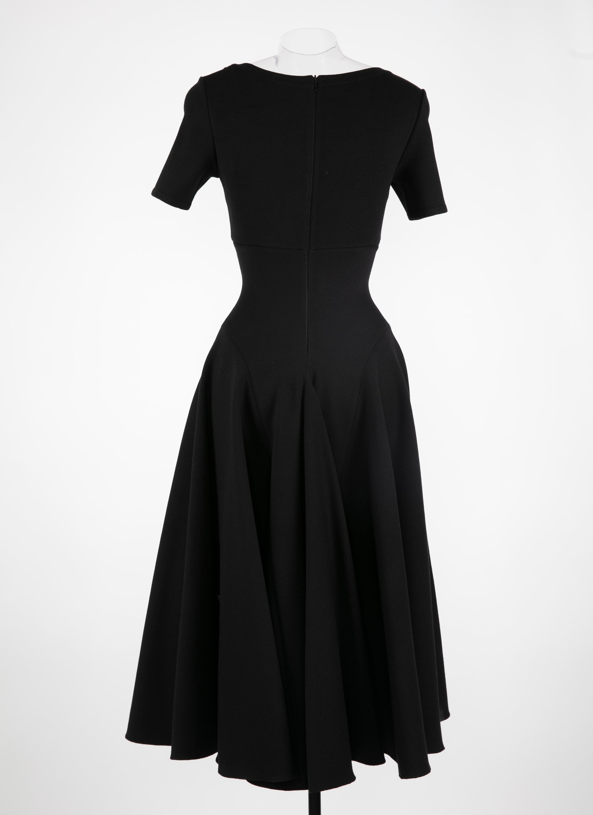 Short-sleeved round-neck flared maxi dress in wool - Black intense