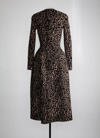 Robe longue évasée imprimé à col v et manches longues en laine - Chair & Noir
