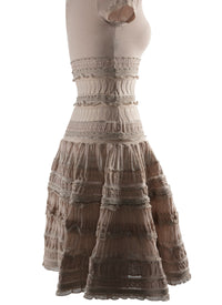 Robe courte évasée détails brodés à manches courtes - Nude