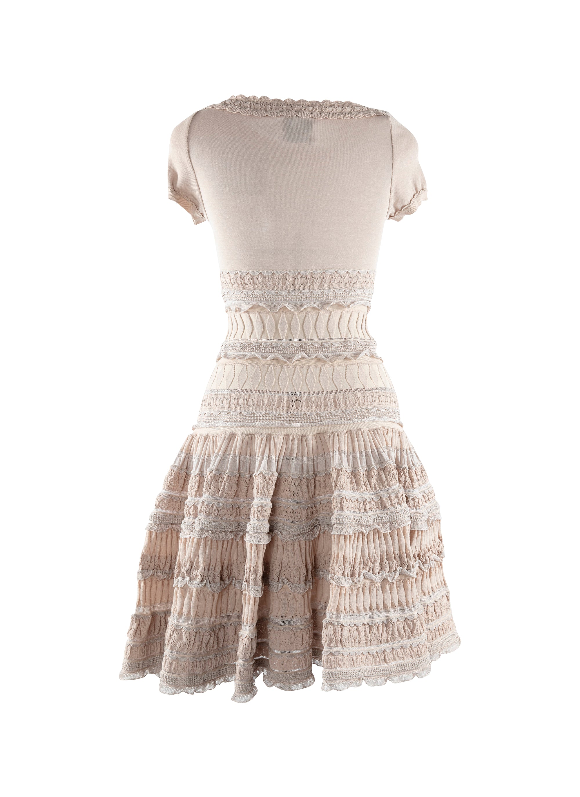 Robe courte évasée détails brodés à manches courtes - Nude