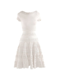 Robe courte évasée détails brodés à manches courtes - Nude