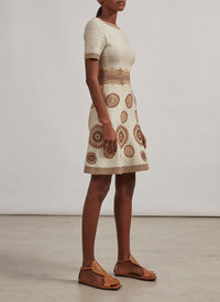 Robe évasée à motif rond en maille - Blanc & Bordeaux