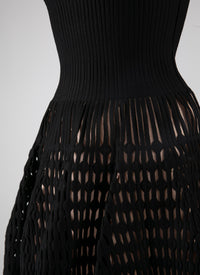 Short flared embossed dress - Black