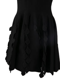 Robe courte évasée à détails empiècements sans manches - Noir