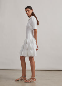 Scalloped knitted polo dress - White