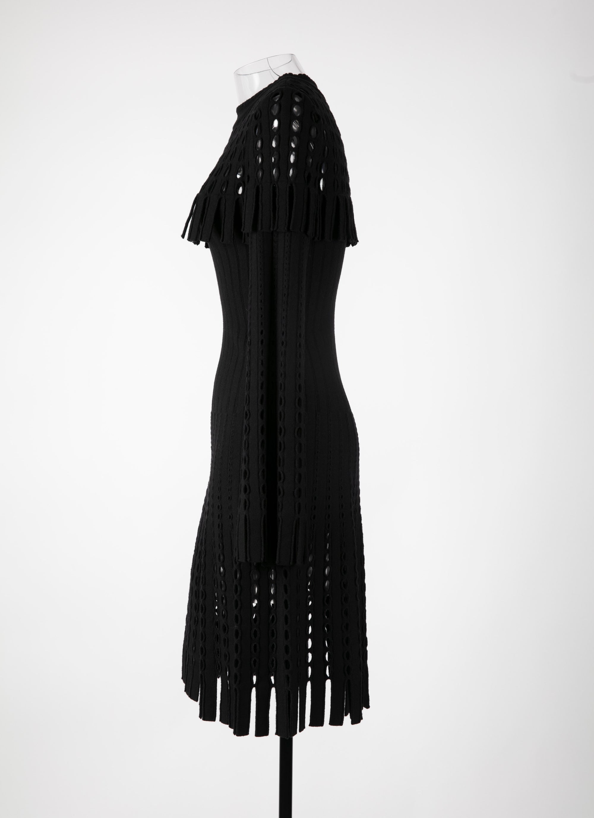 Robe manches longues ajourées et à franges en laine - Noir