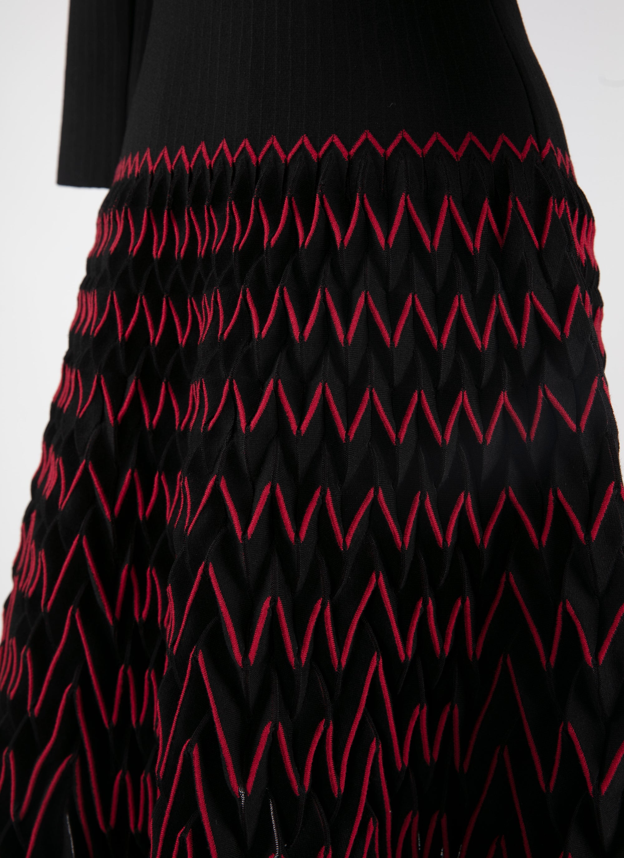Robe courte en laine - Noir & Rouge