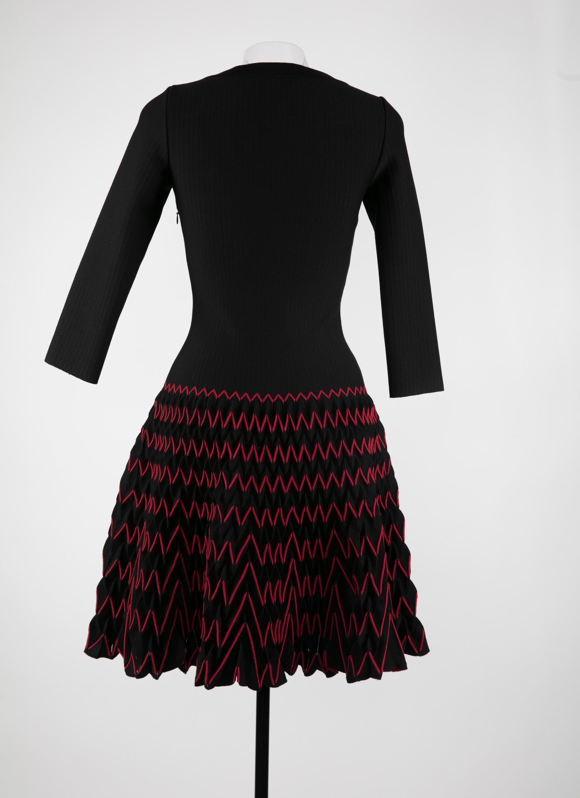 Robe courte en laine - Noir & Rouge