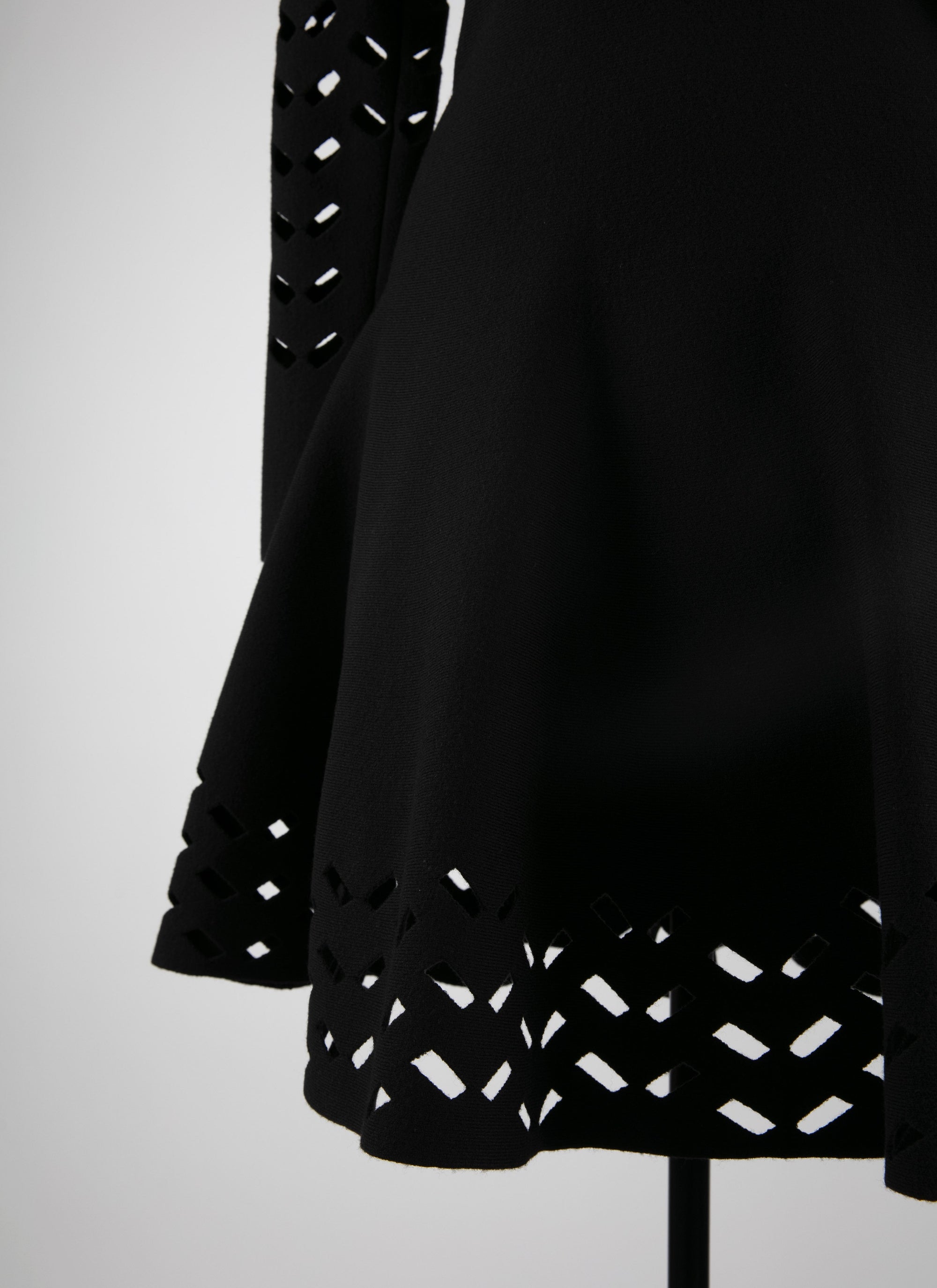 Long-sleeved mini dress in wool - Black intense