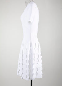 Short-sleeved knitted mini dress - White