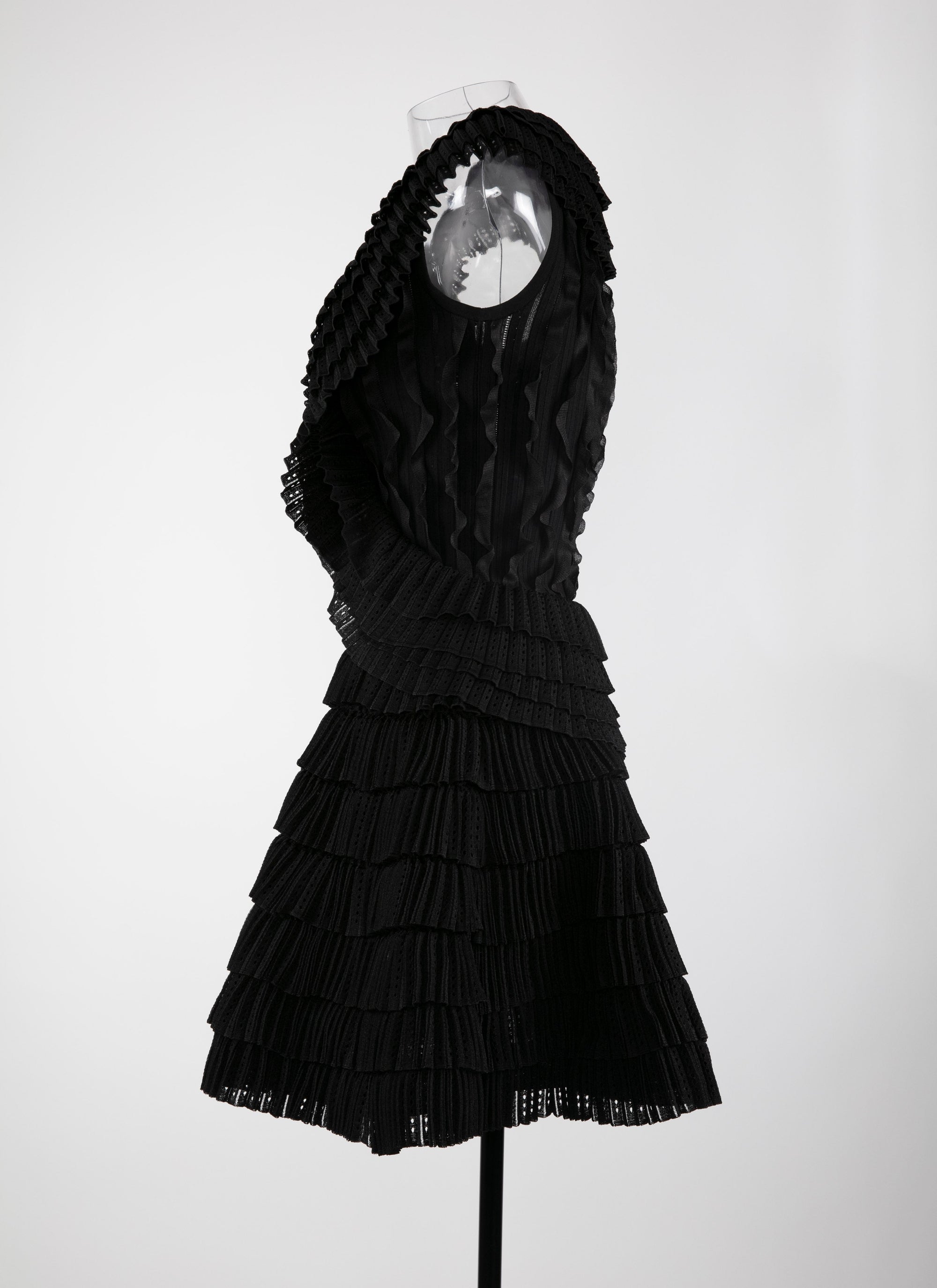 Mini robe sans manches à froufrous en soie - Noir