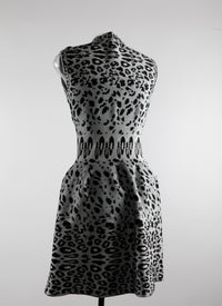 Sleeveless short dress - Grey & Black