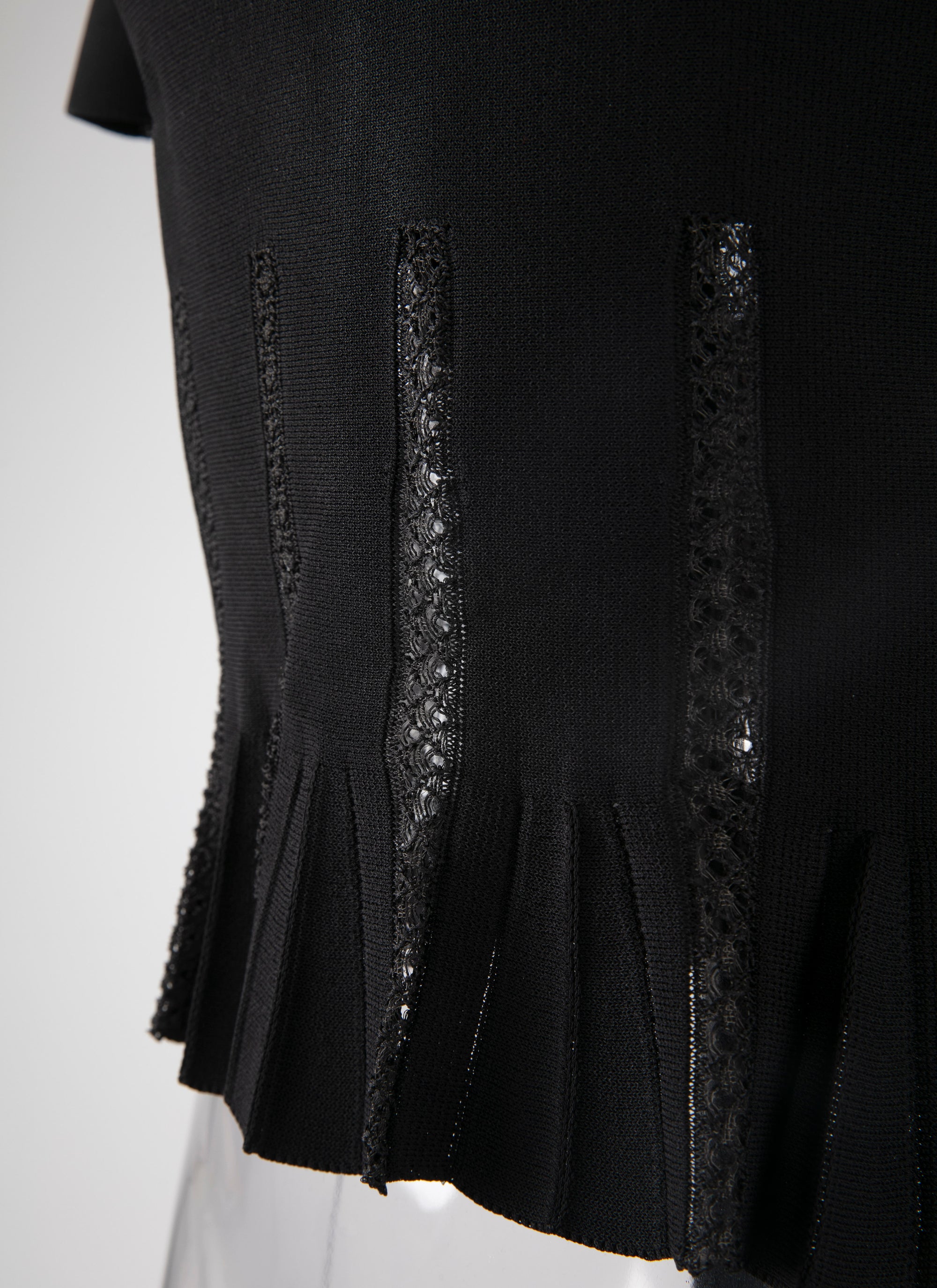 Pull péplum col carré à manches courtes - Noir