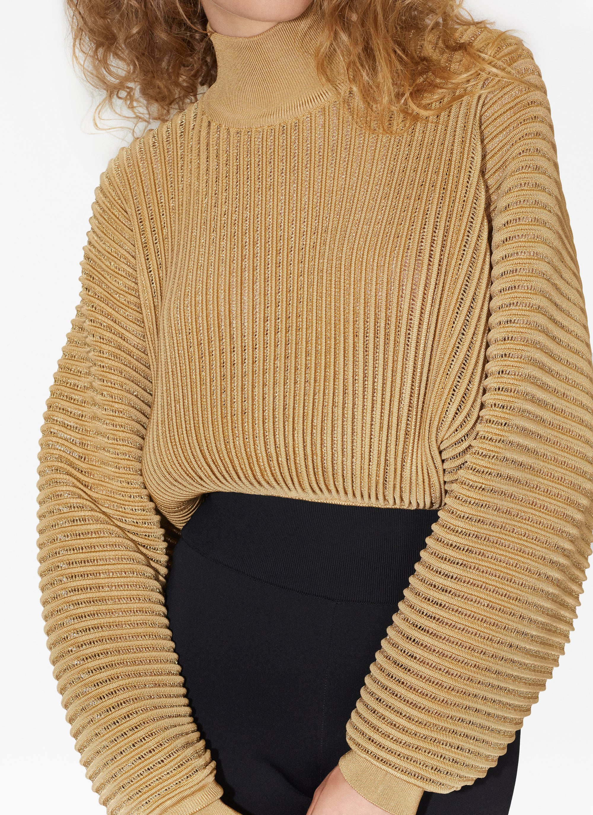 Pull en transparence en dentelle - Or