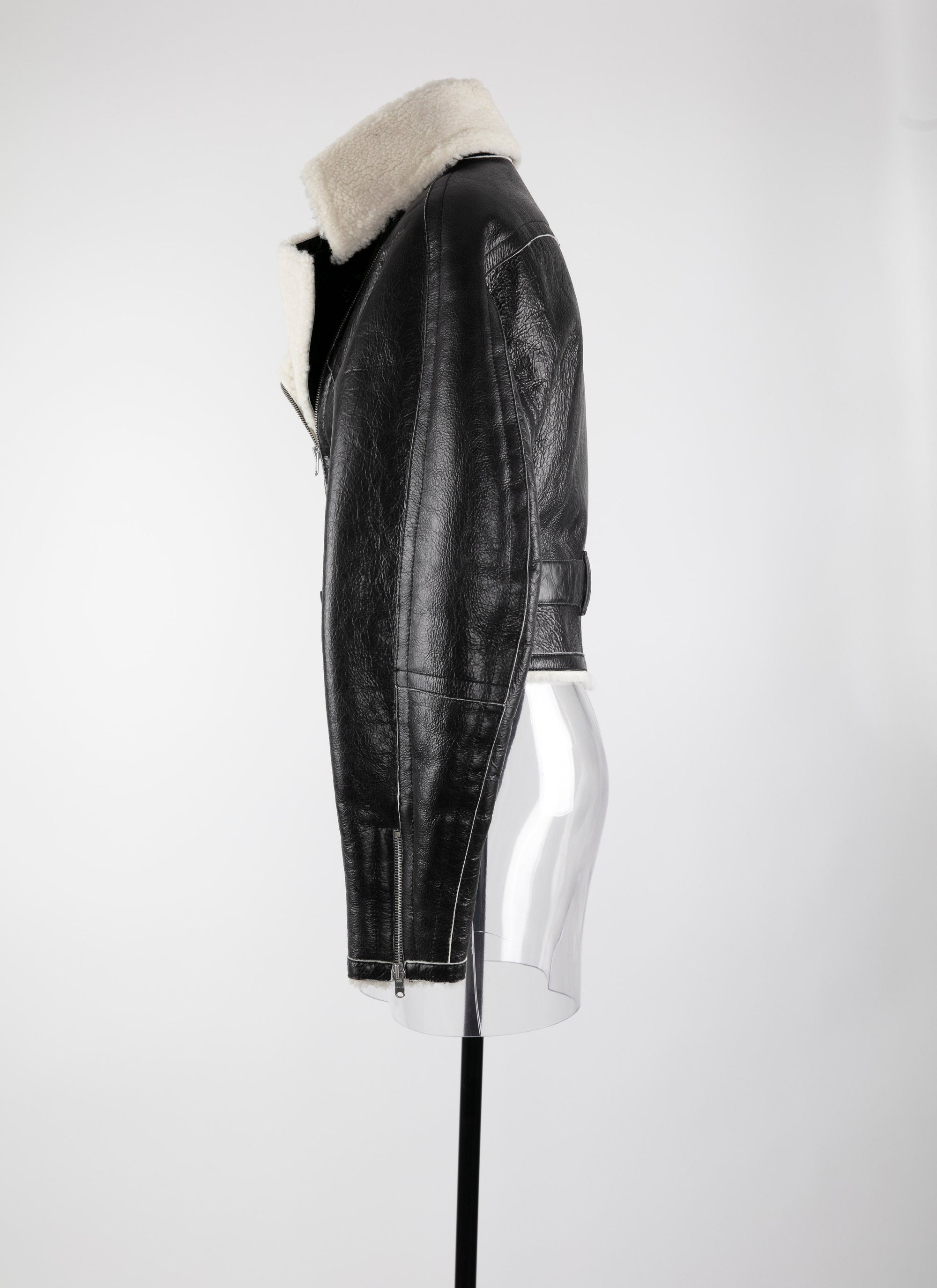 Blouson aviateur ceinturée en cuir - Noir & Blanc