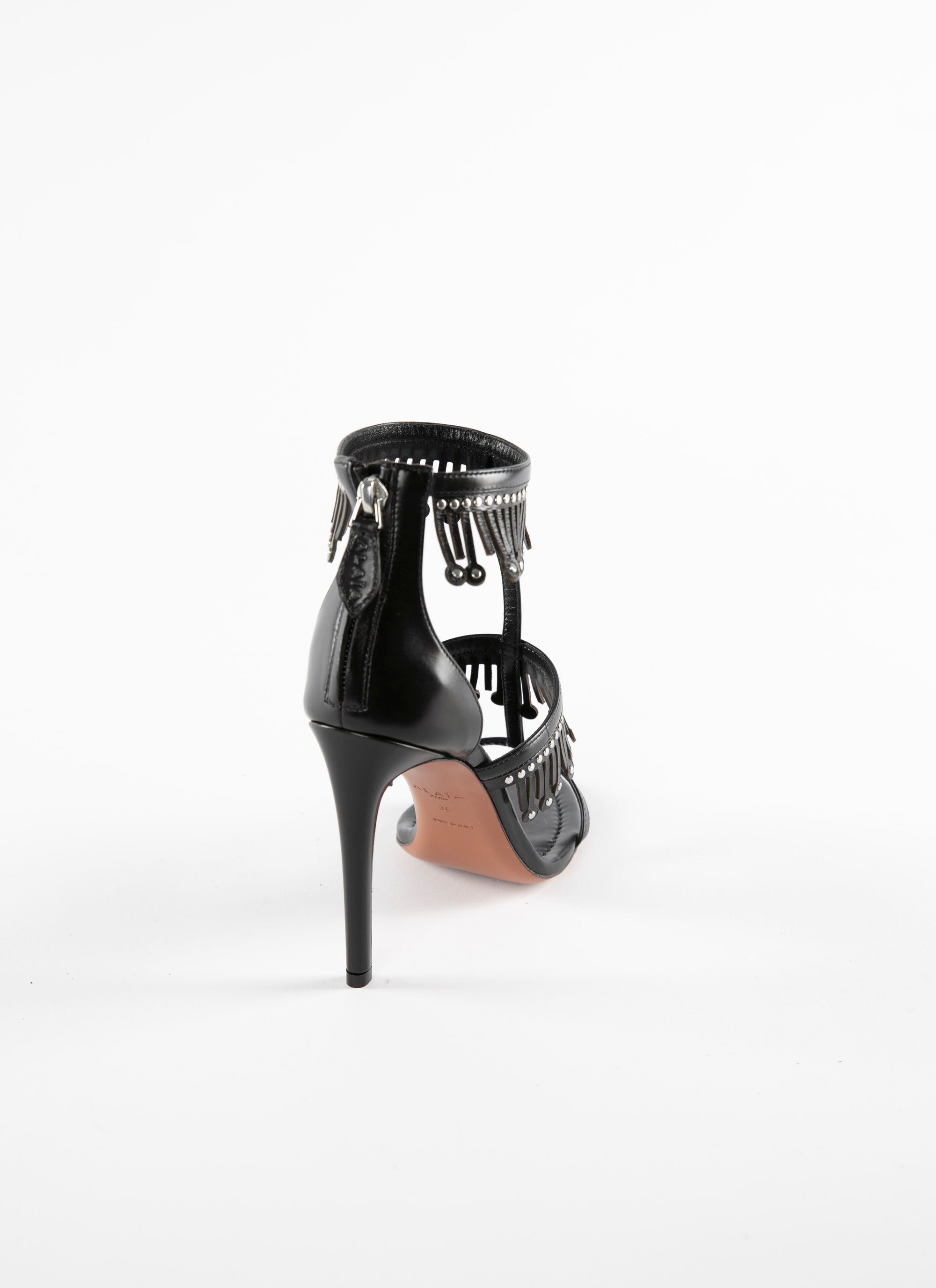Sandales à franges cloutées coupées au laser en cuir - Noir
