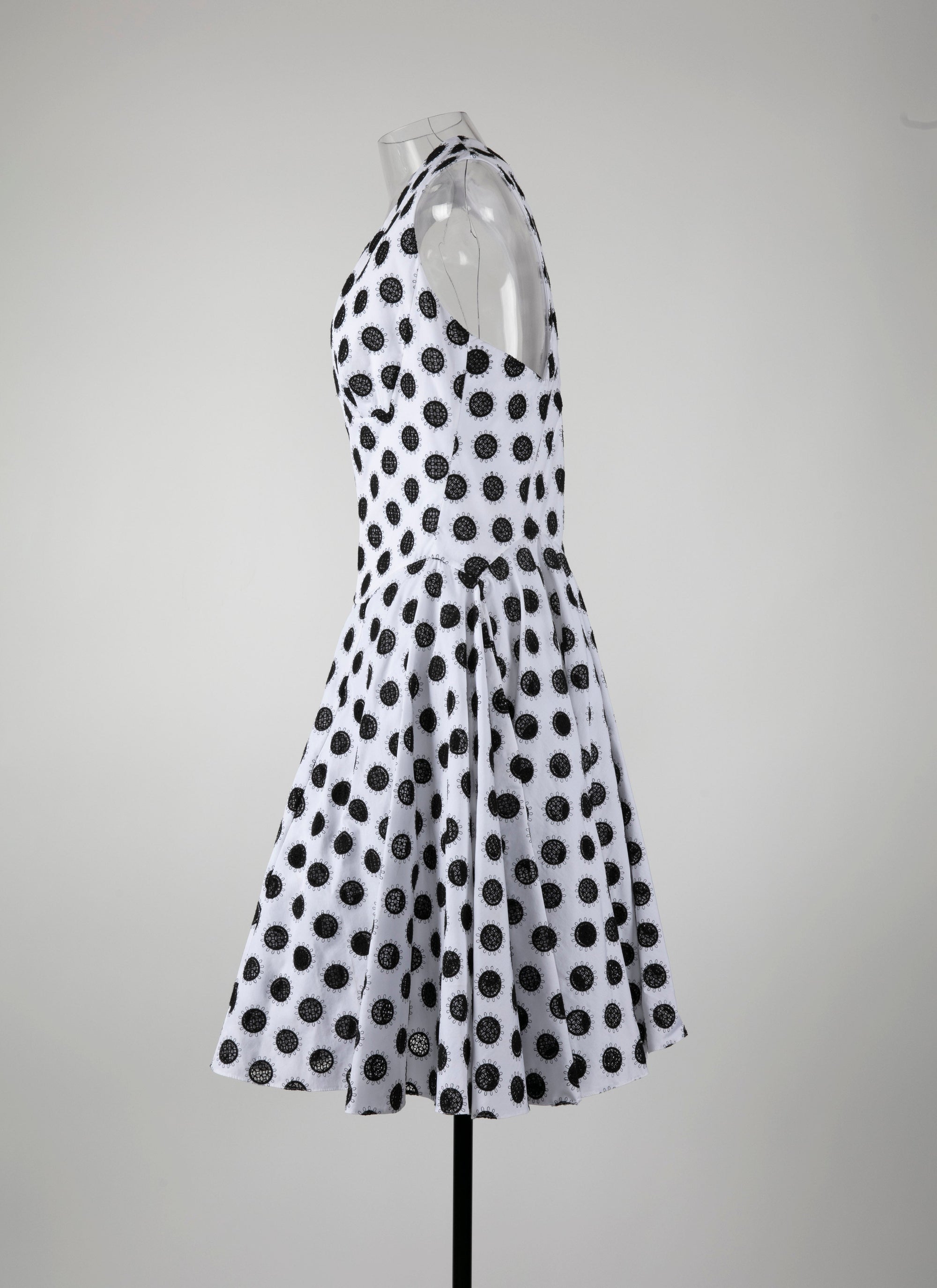 Robe brodée manches - Blanc & Noir