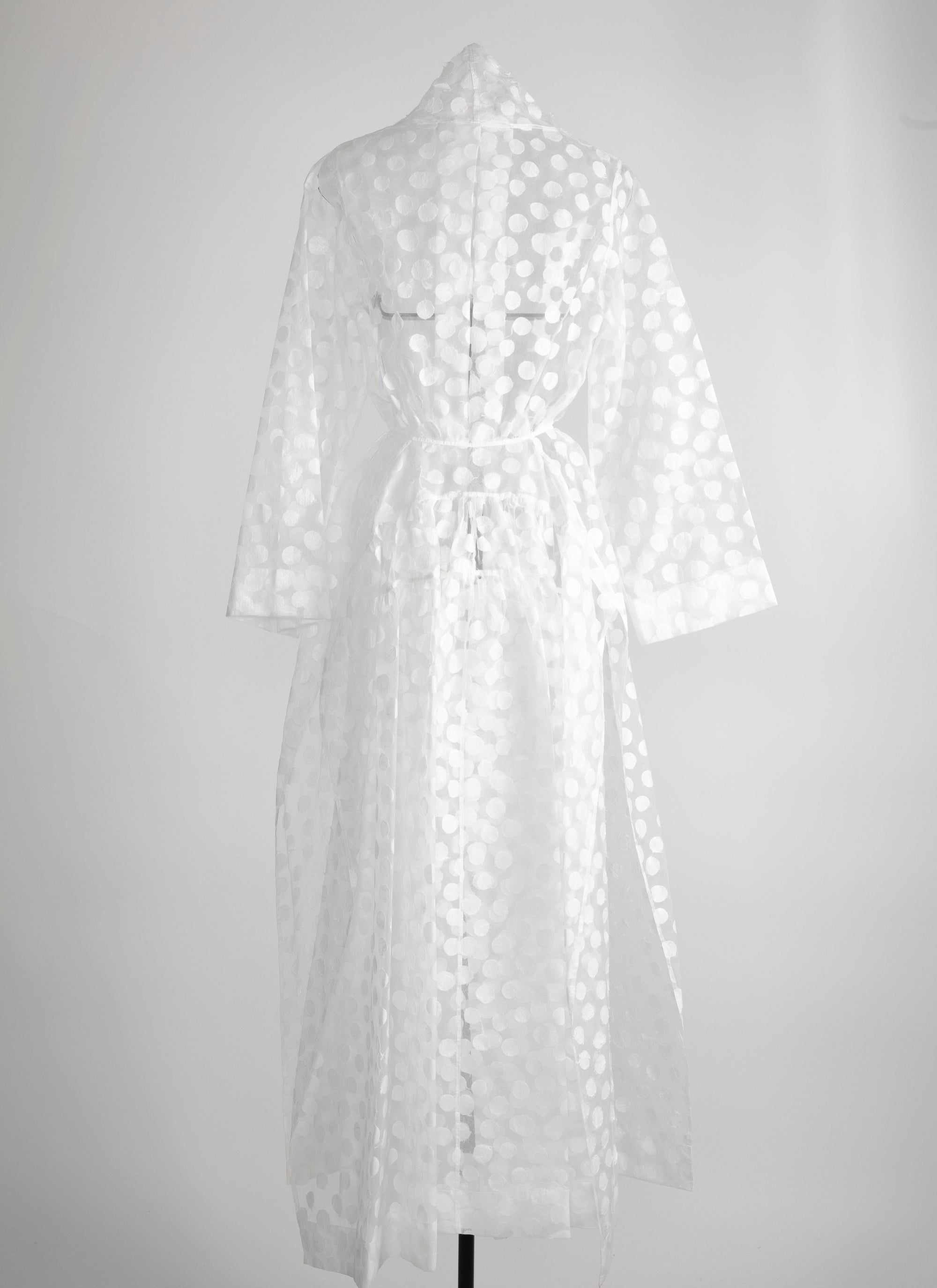 Sheer long kimono dress with polka dots - White