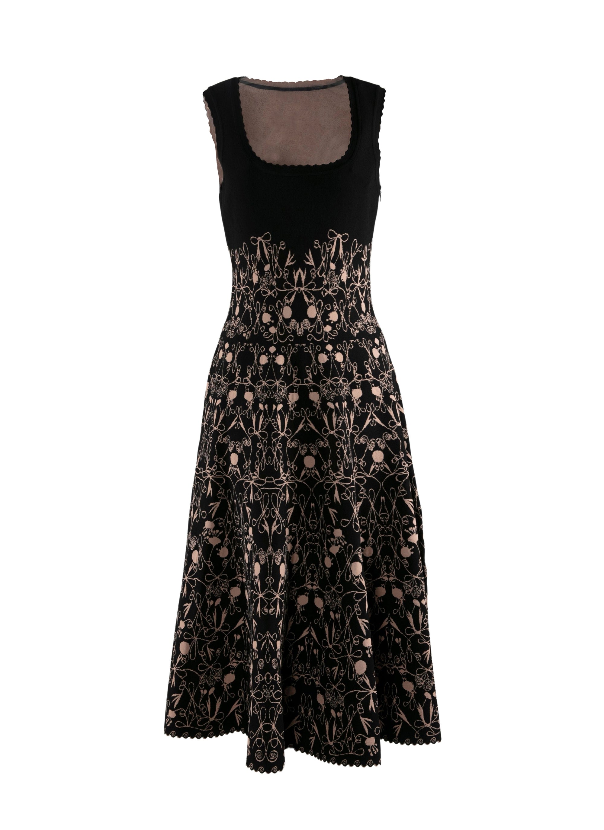 Scalloped hem sleeveless dress - Black & Flesh