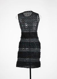 Fitted dress with overlapping ruffles - Black & Blue
