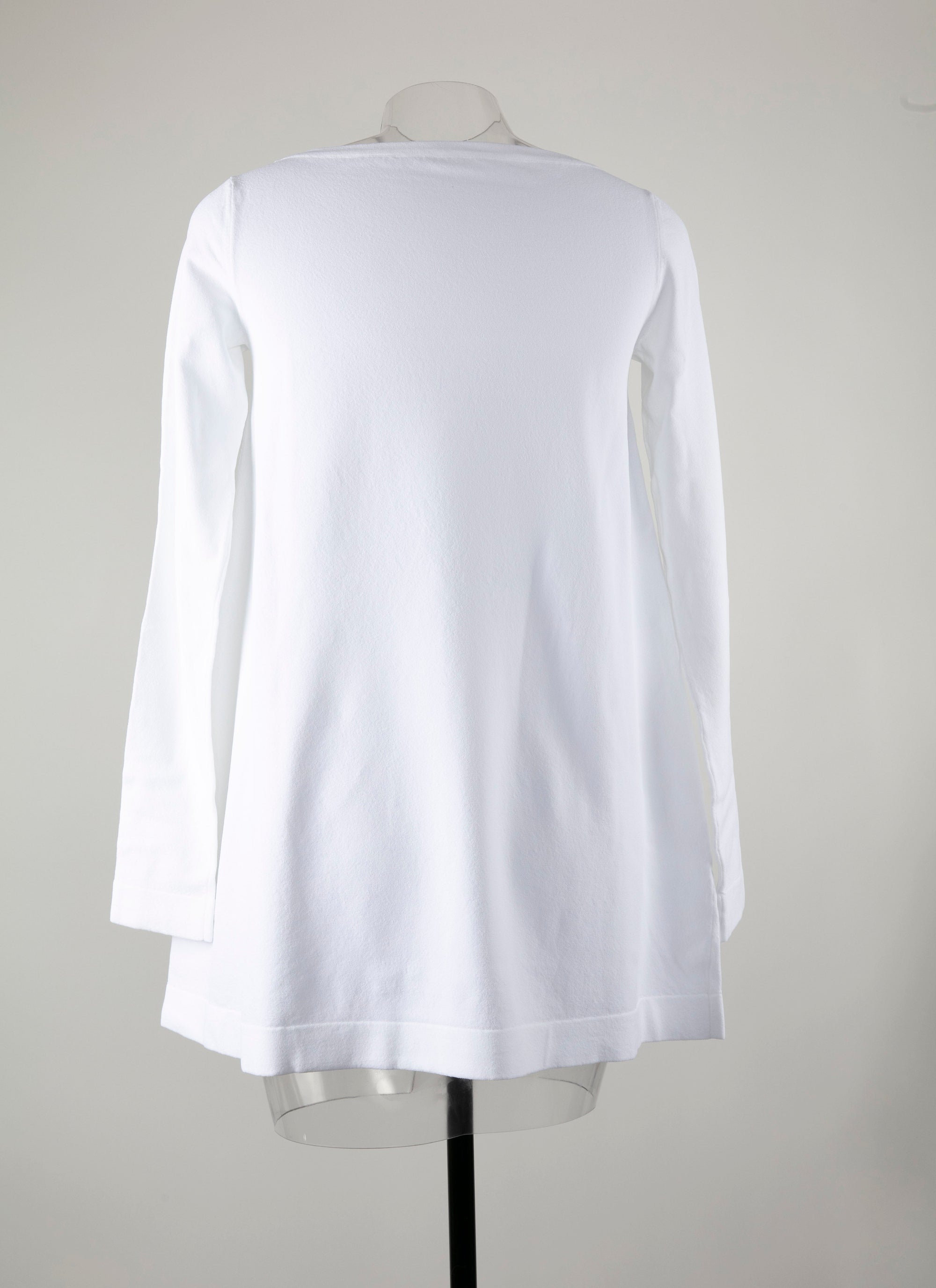 Long sleeve flowing top - White