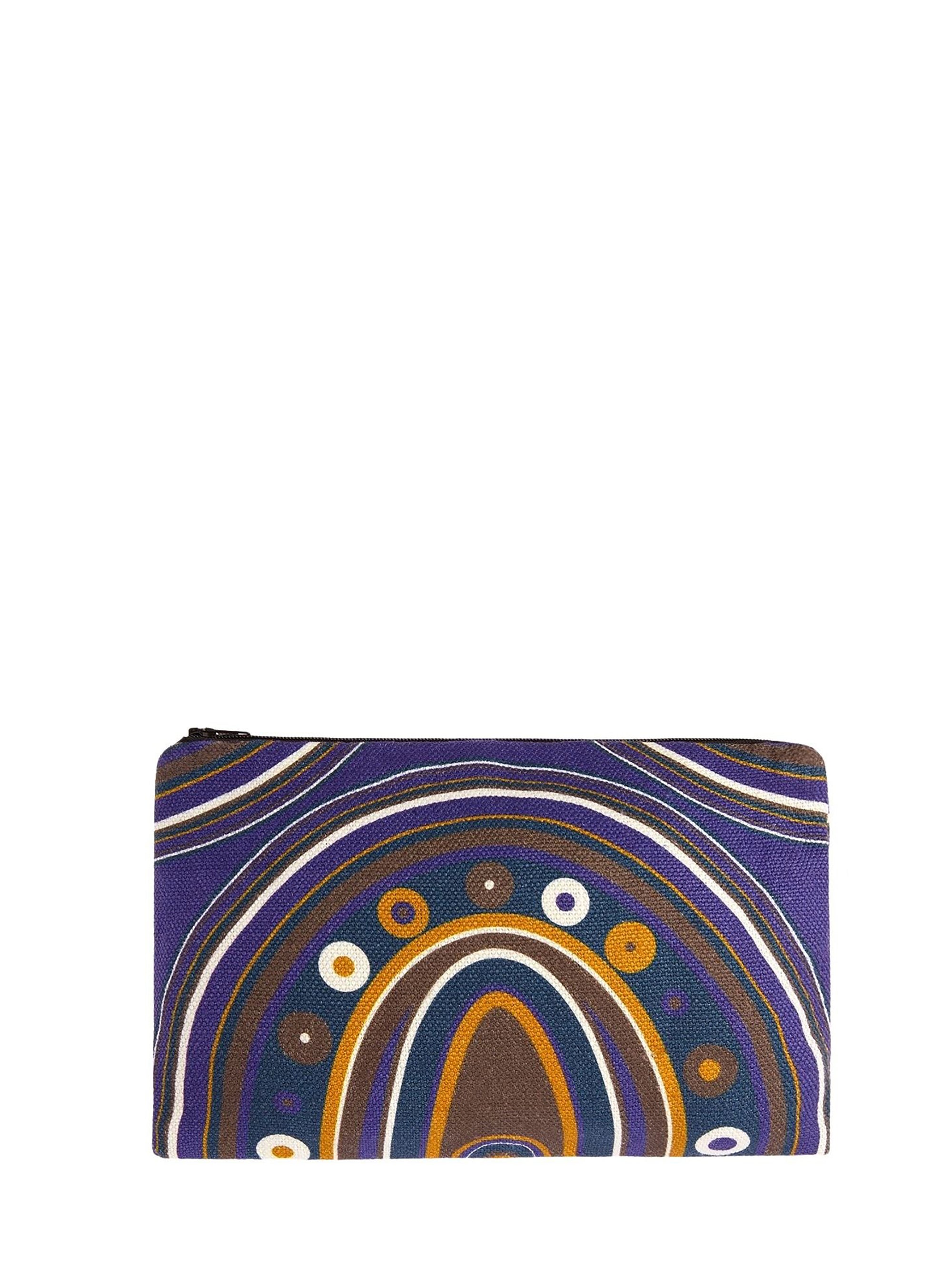 Linen pouch