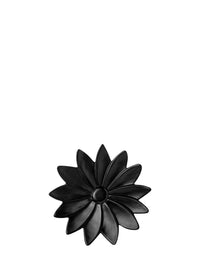 Large Marguerite dish