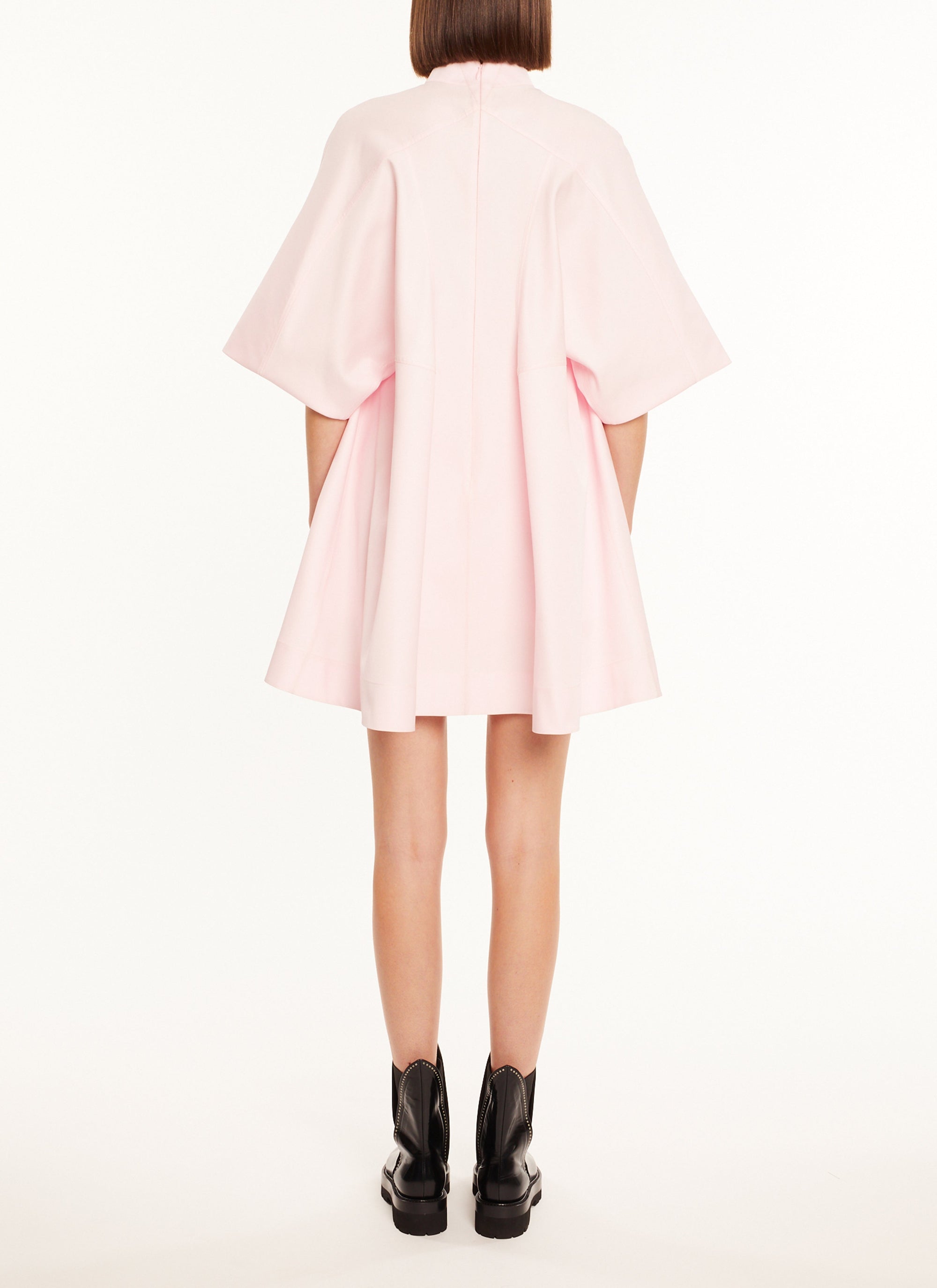 Mini-robe à manches courtes en soie mélangée - Rose