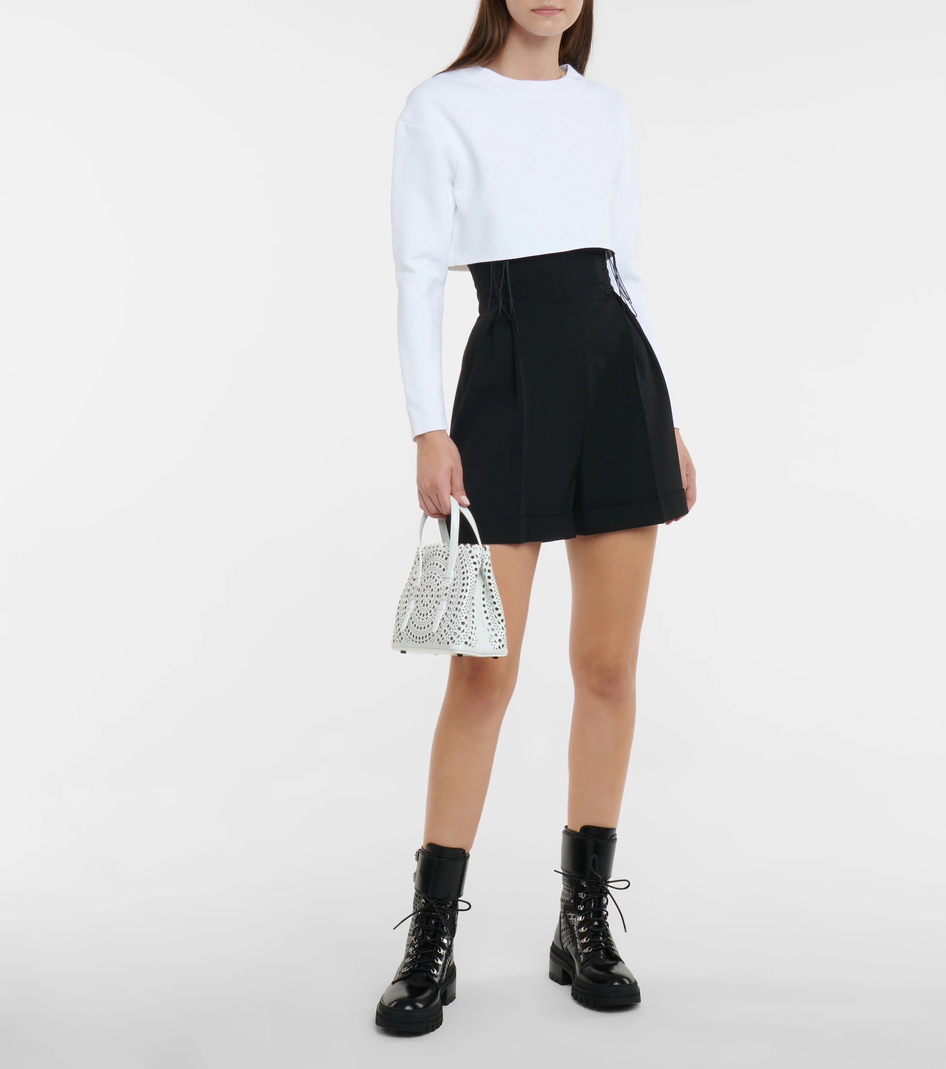 Bottines lacées et ajourées en cuir - Noir