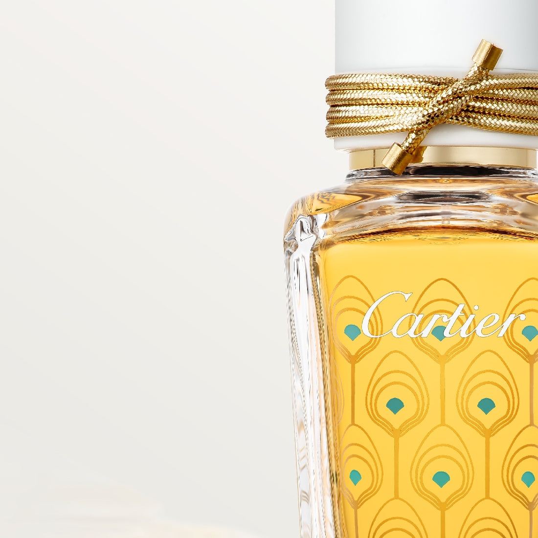 Eau de Parfum Les Heures Voyageuses Oud & Ambre Édition Limitée 45ml