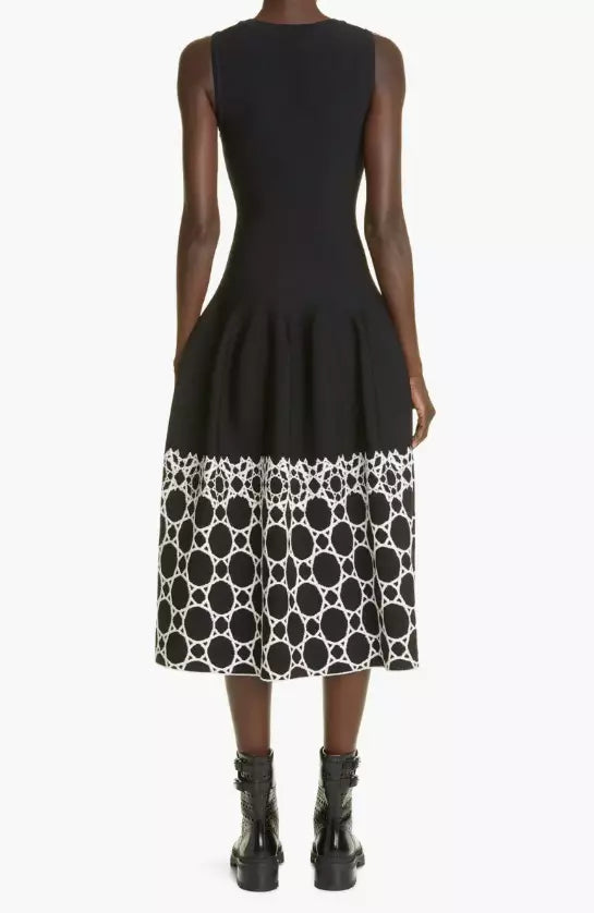 Tailored Maxi Dress - Black & White