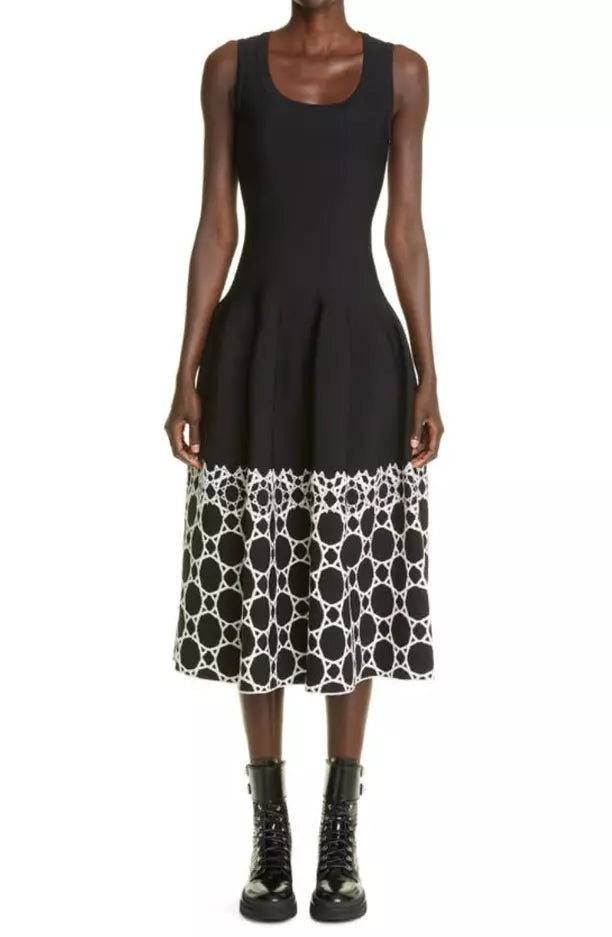 Tailored Maxi Dress - Black & White