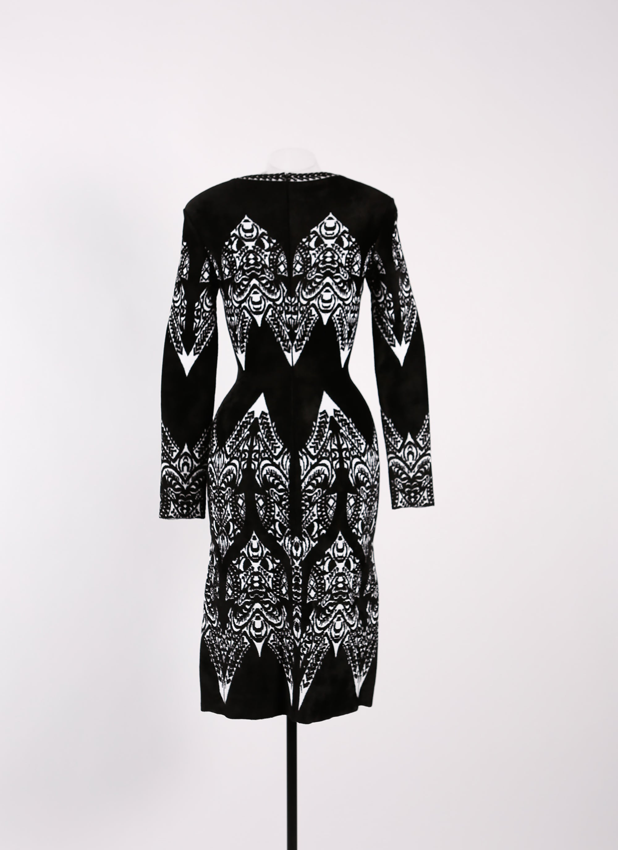 Tatoo long sleeve knitted dress - Black & Forest