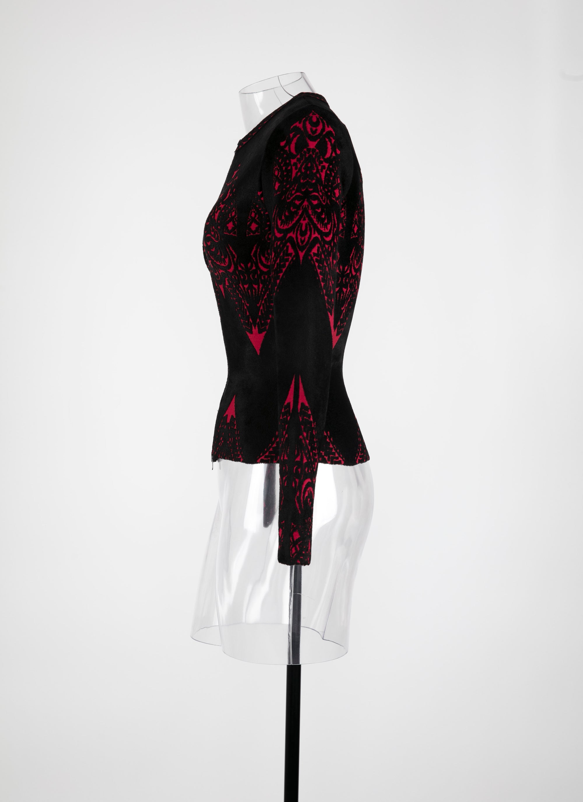 Knitted Tatoo Cardigan - Black & Ruby