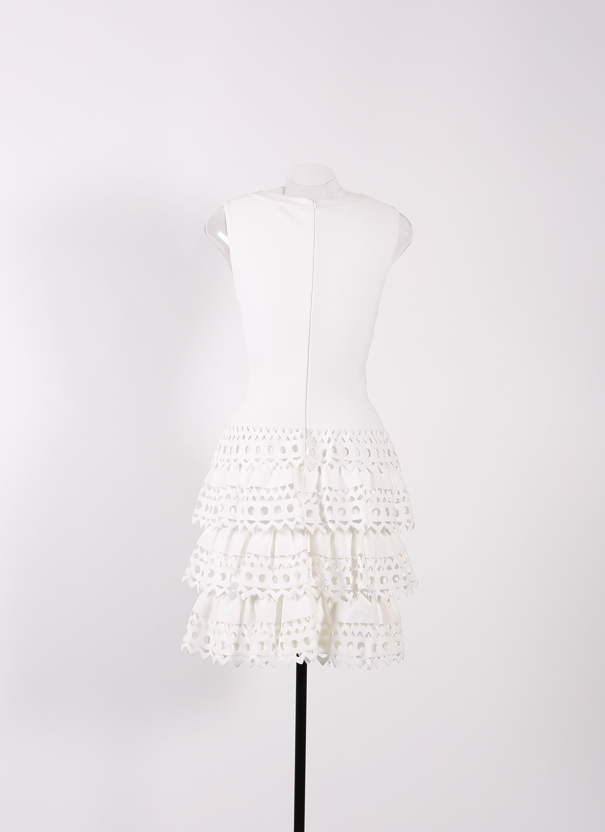 Robe ajourée sans manches à volants en maille - Blanc
