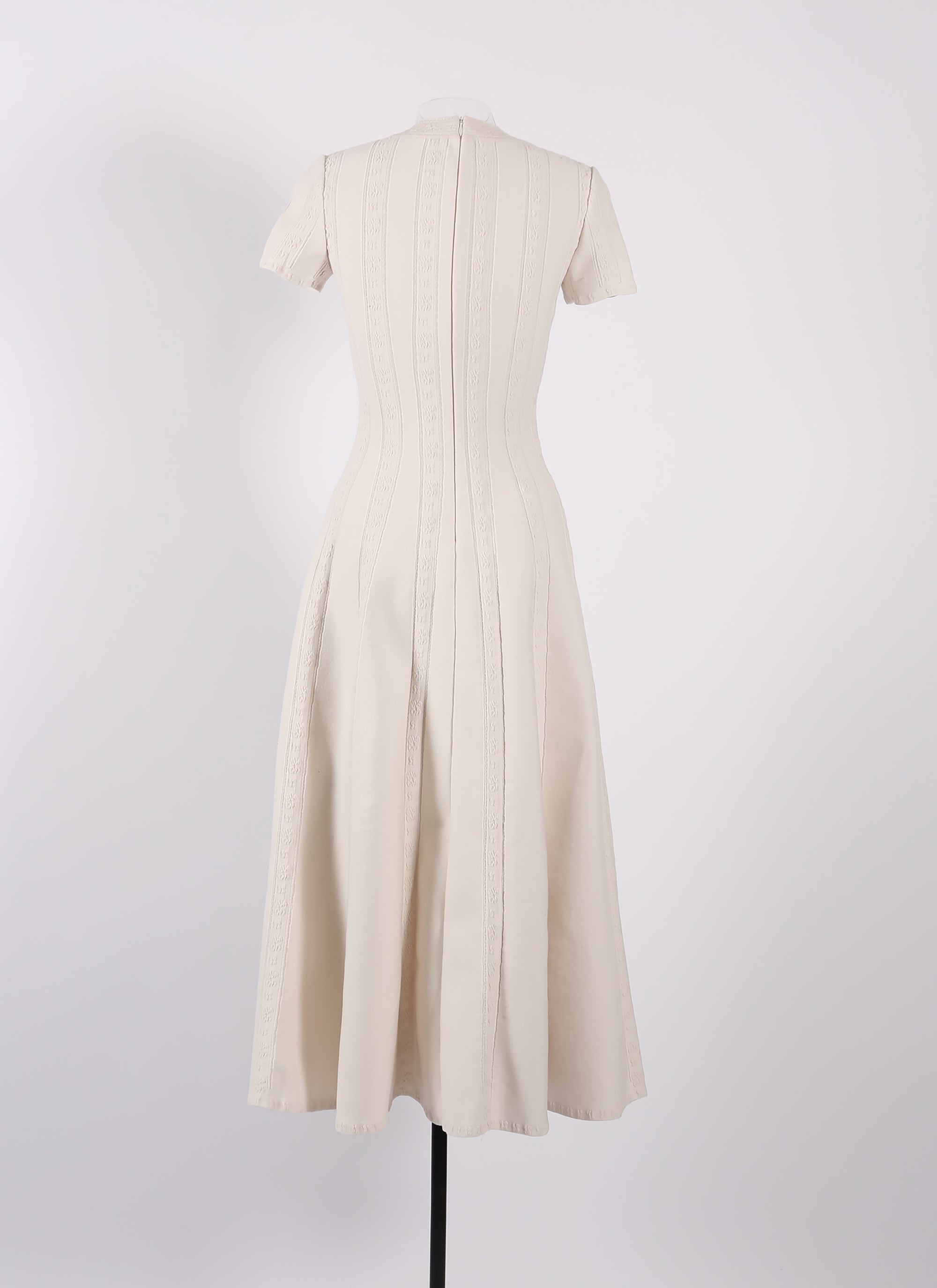 Robe longue à manches courtes Girandole en laine - Blanc Nacre