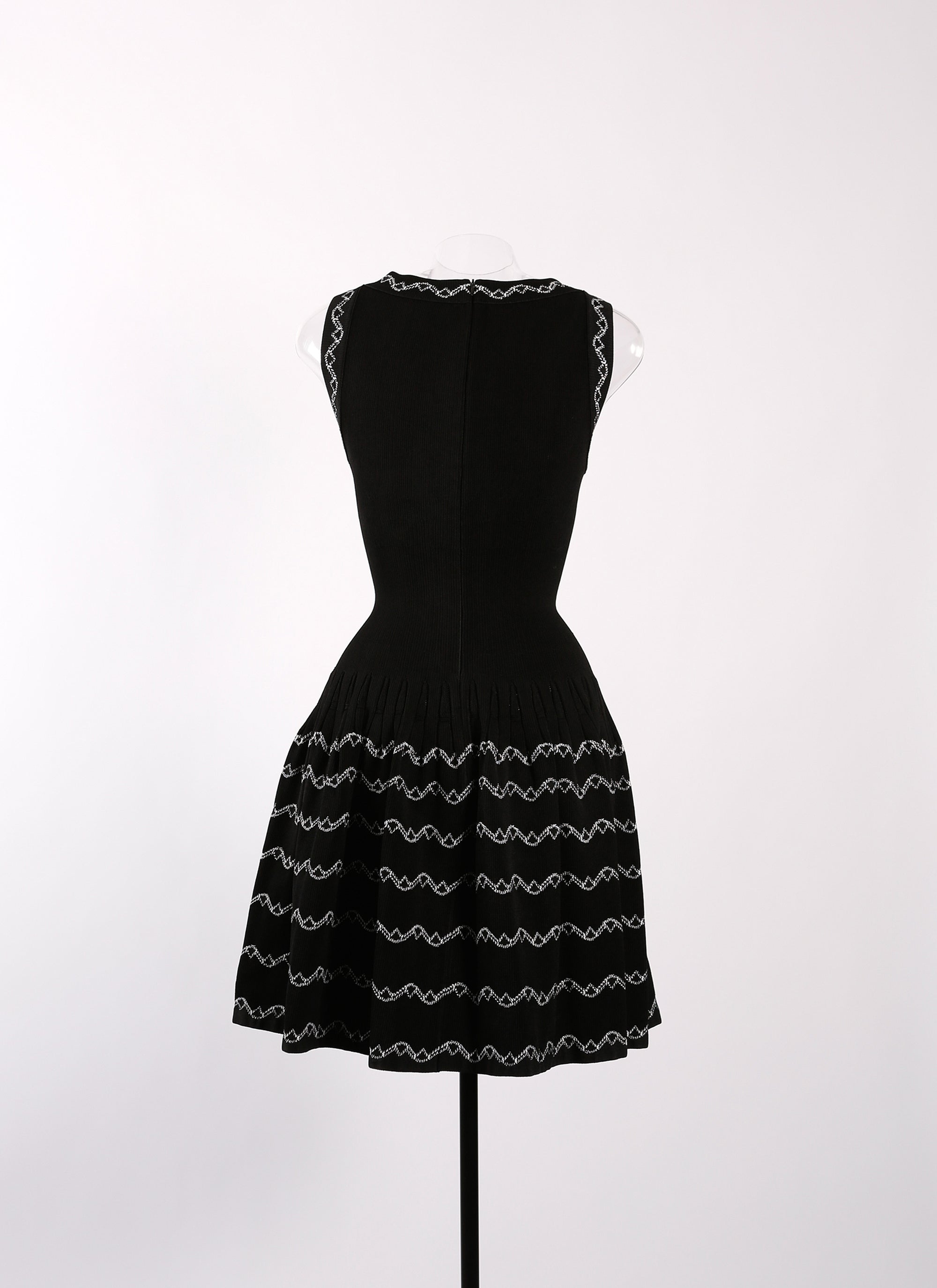 Robe courte sans manches Allegro en maille - Noir