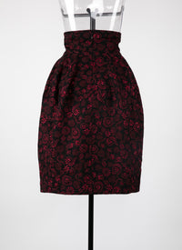 Jupe brodée en laine - Noir & Bordeaux