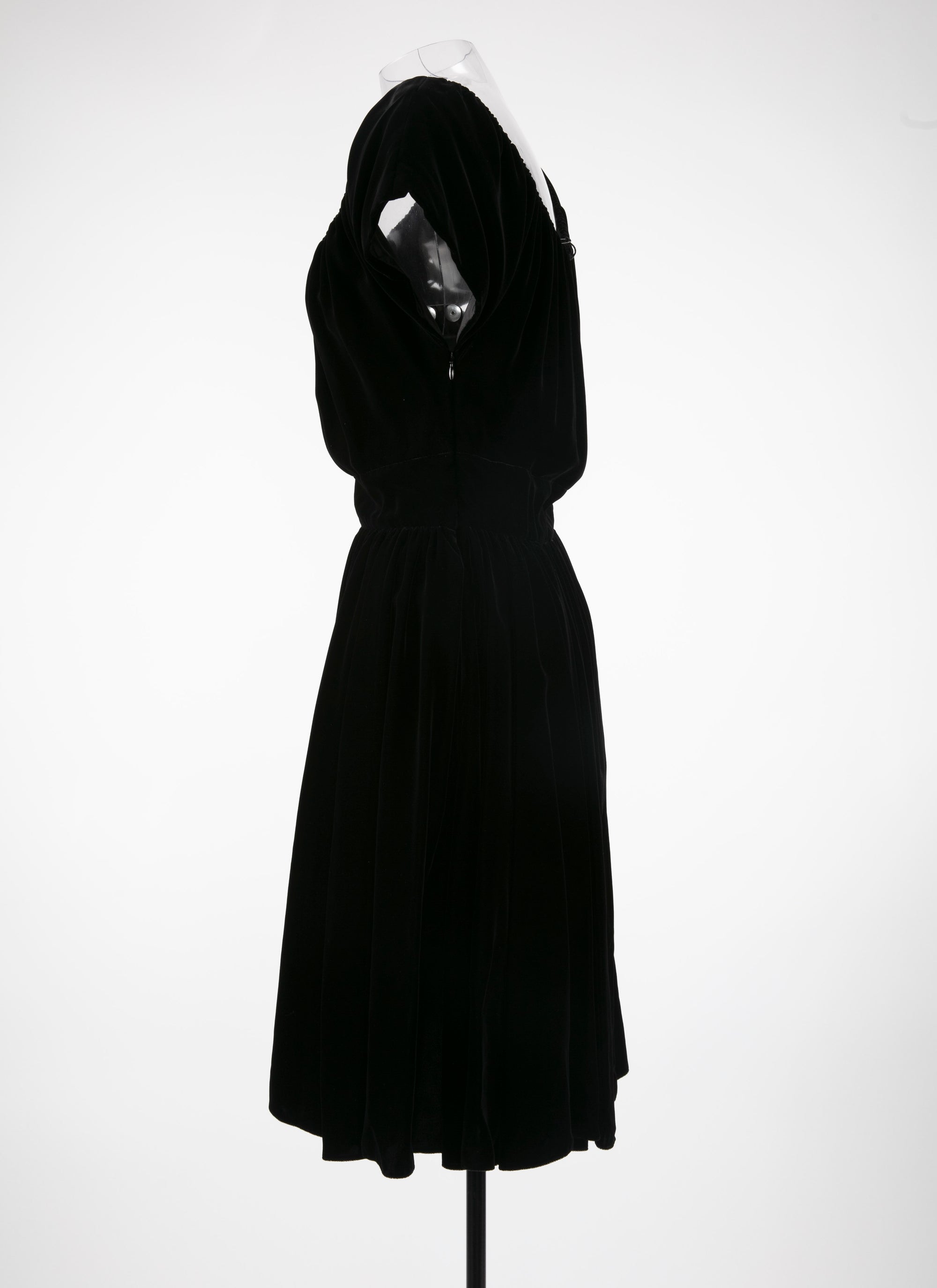 Robe à manches courtes en velours - Noir