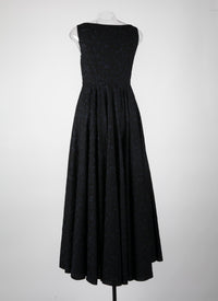Robe brodée sans manches en laine - Noir & Nuit