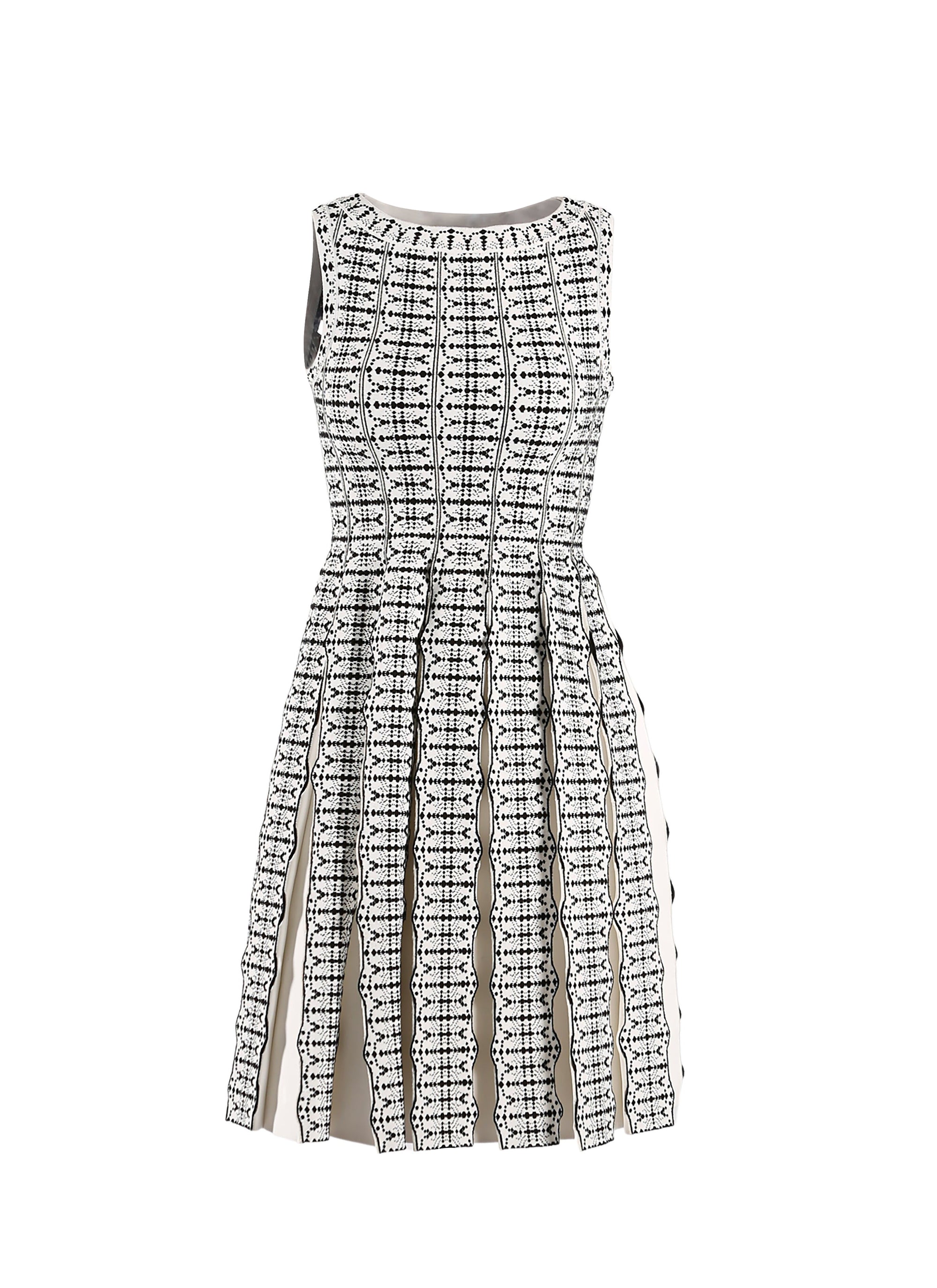 Robe Baby-doll sans manches plissée Sidi Bou Said en maille - Blanc & Noir