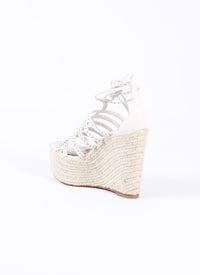 Studded sandals in leather - White