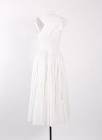 Robe brodée sans manches - Blanc