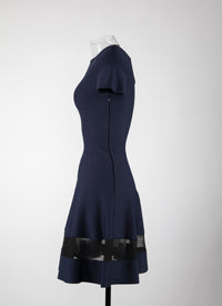 Short-sleeved knitted Mansart dress - Night