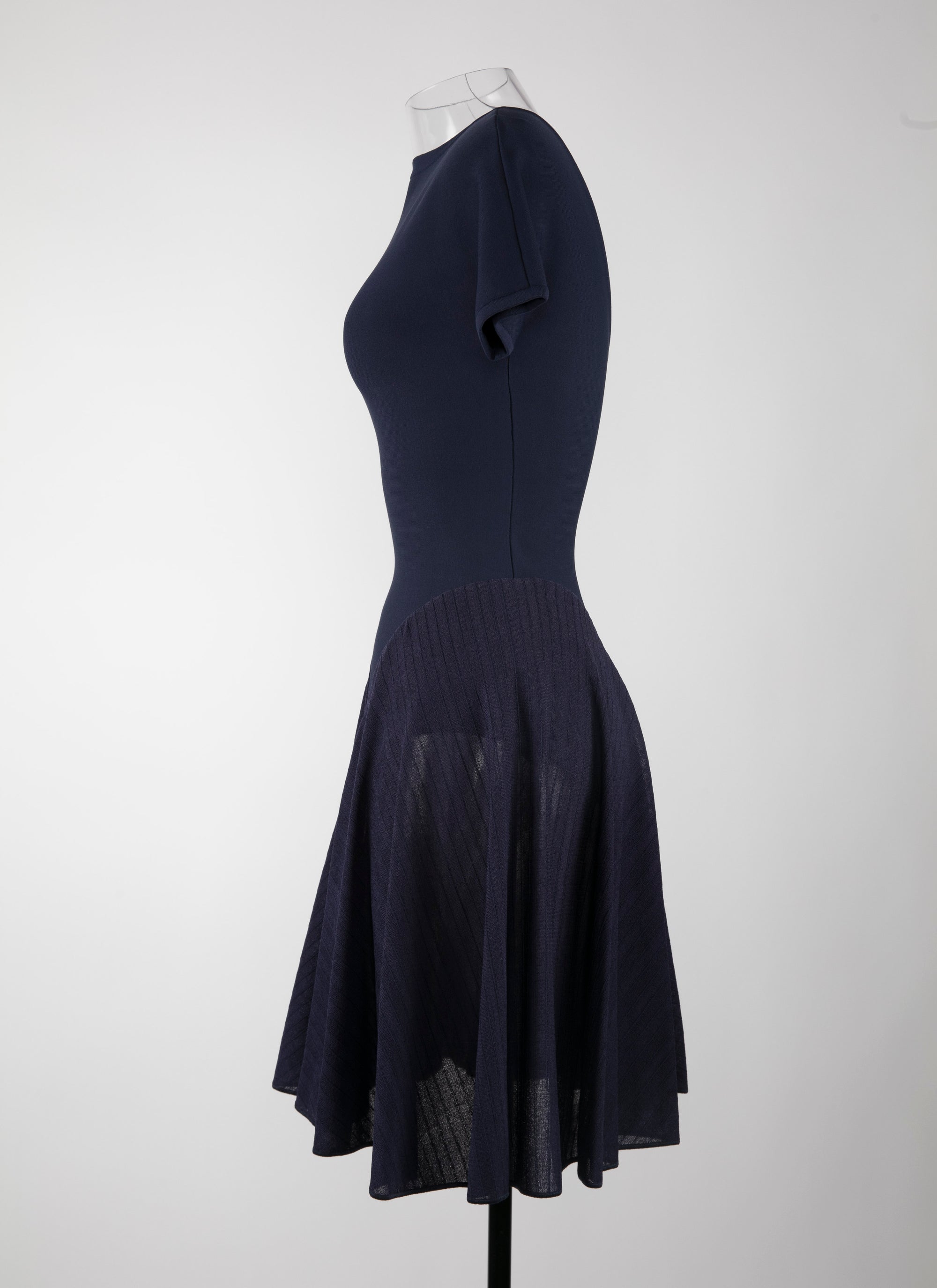 Charmeuse knitted short-sleeved dress - Night