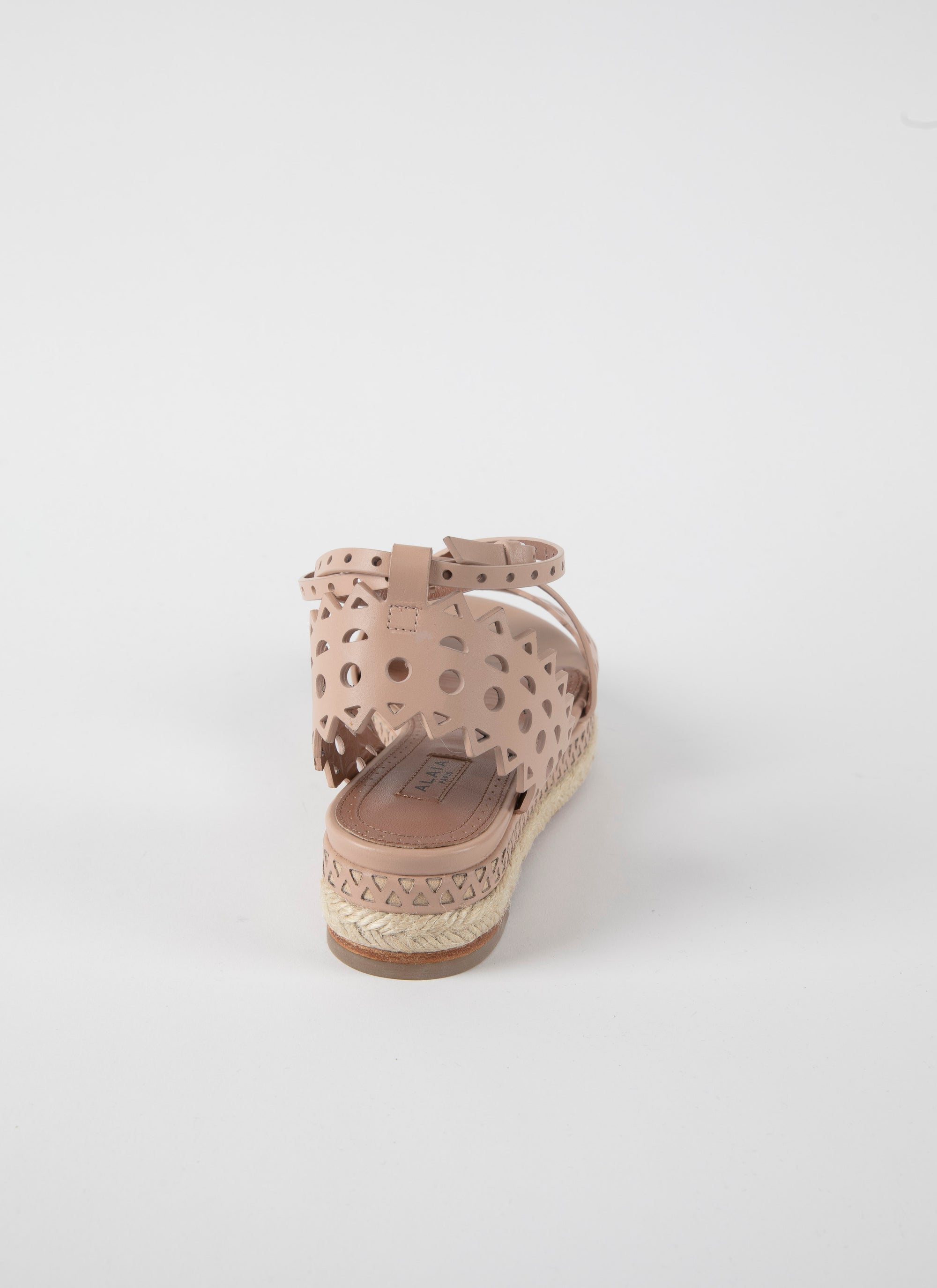 Espadrilles plates et ajourées en cuir - Nude