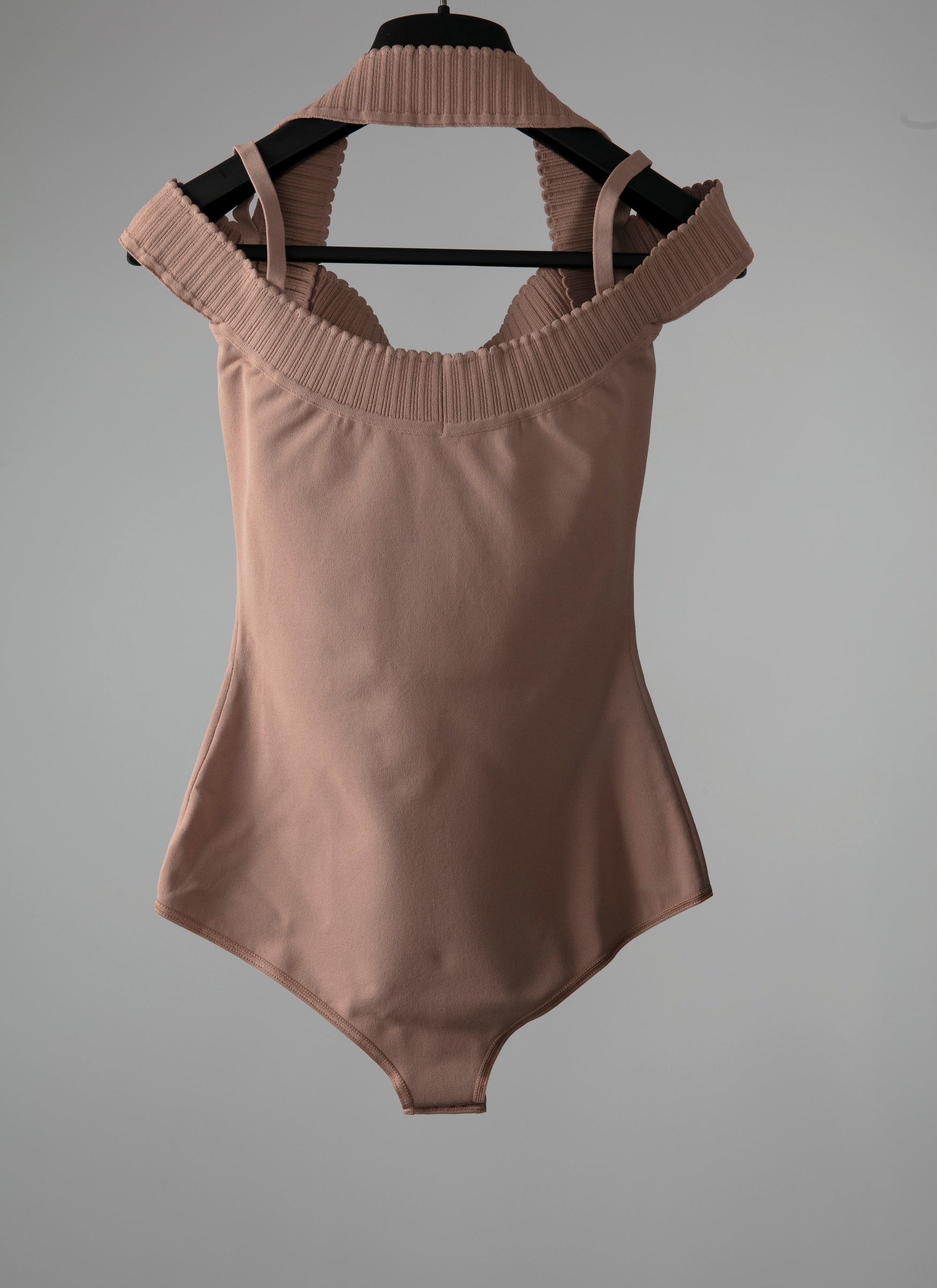 Off-shoulder bodysuit - Flesh
